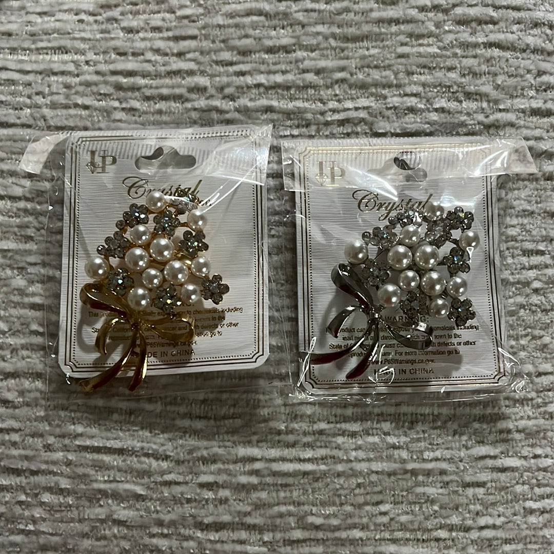 Brooch